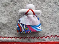 娃娃motanka。俄罗斯传统的手工玩具。