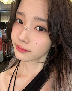 鹿煖采集到李智恩IU