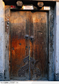 古代门窗艺术-古老的木质大门