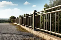 无障碍的公路安全护栏摄影图片