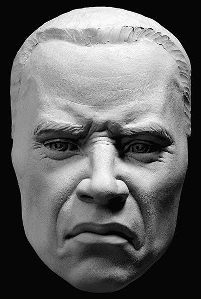 Expression of Disgus...