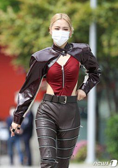 白蝗虫采集到衣服