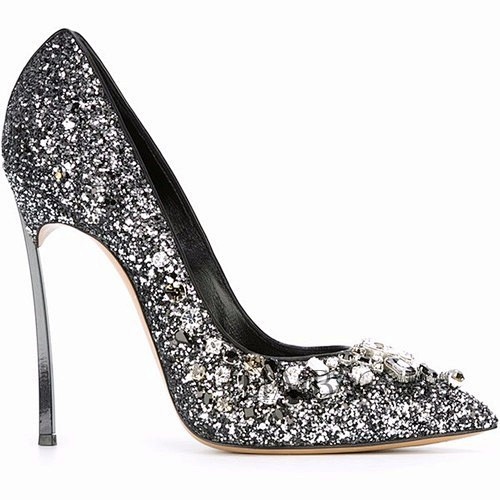 卡萨帝casadei银色亮片高跟鞋海报时尚网