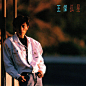 《孤星》
王杰的第四张国语专辑，由飞碟唱片公司发行于1989年8月10日 ，专辑由陈秀男担任制作人。