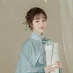 #盘子女人坊# #盘子女人坊·原创中国风文化摄影#
盘子女人坊超话 #盘子·早安#
春已至,万物始,美好终将来临 
#立春# #古风# ​​​​