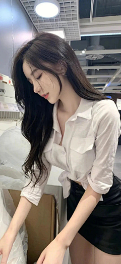 伍佰瘦子采集到人物照片