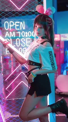 科幻少女绝美4K手机壁纸，2160x3840超高清下载