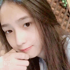 想录视频 不小心摁到拍表情包了播放速度好快呀 ​​​​