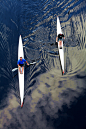天河漫步(1/4)　2014.07.14 18:58:38　澳大利亚马斯塔尼亚，在一座大桥上看到两个皮划艇爱好者顺着河水漂流而下，倒影在河水的蓝天白云构筑了一幅天河漫步的想象！