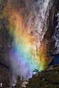 约塞米蒂火瀑布——极其罕见的照片