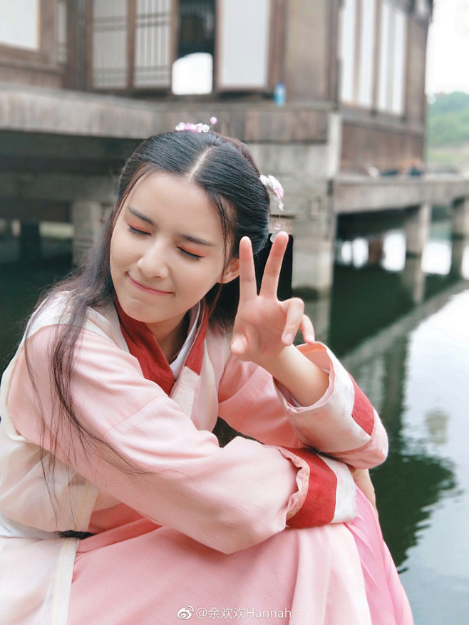 余欢欢hannah的微博微博