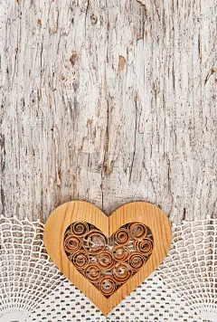 木心花边织物和旧木头