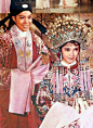 陈思思在影片中传神地饰演了秋香一角，以其俊美的扮相，潇洒自如的表演获得了观众的喜爱，成就了她电影事业的高峰，成为当时炙手可热的一线明星。陈思思的肢体语言运用得很恰当。因为影片走戏曲路线，她在片中有许多戏曲动作，无论抚琴、甩袖还是俯身下拜，每一个动作都准确到位，一颦一笑成功地传达了人物的内心活动。