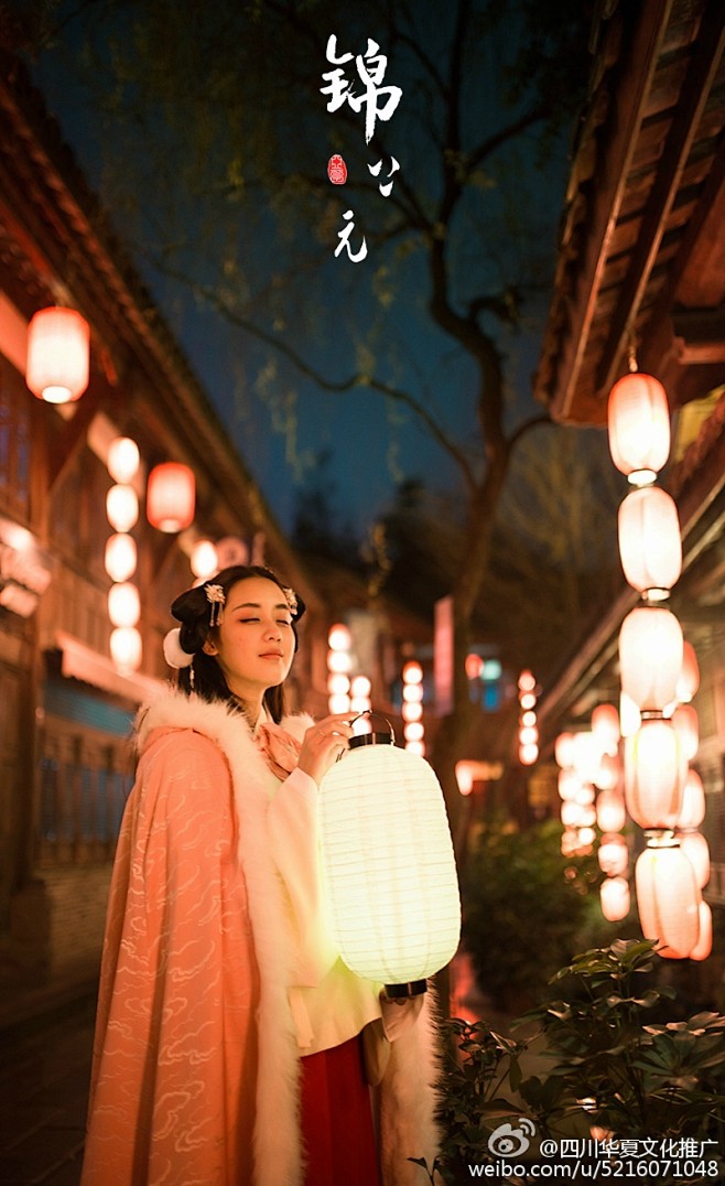 #元宵节# #锦·上元# 有灯无月不娱人...
