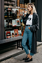 Do you read me? Magazine Store | Shooting | outfit style: casual, edgy, morning: