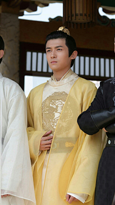 弱冠之年少年郎