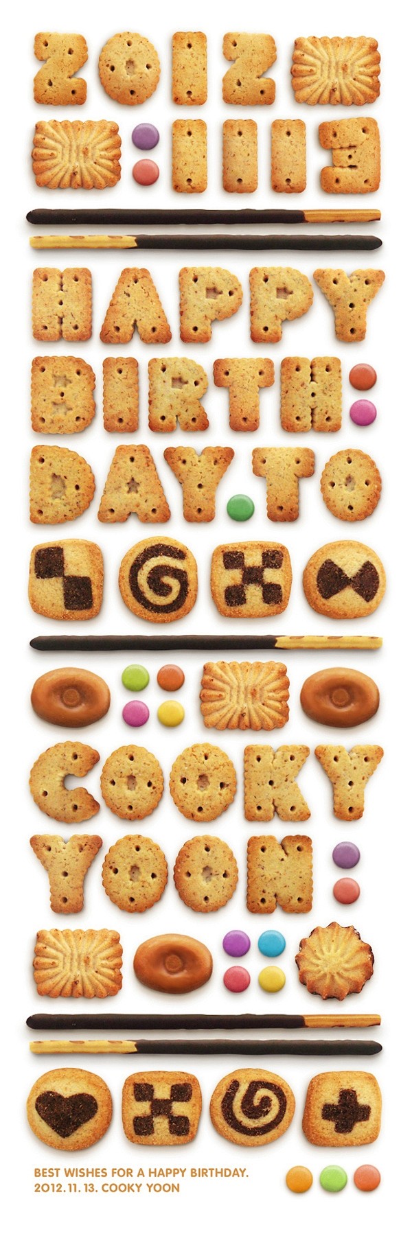为自己设计的生日字母饼干食物 DESIG...