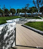 折线景观 · 给最会玩线条的你 : Fold line landscape折/线/景/观组合变幻耐人寻味之美ART未知的惊喜不同于曲线富有柔软、优美和弹力的感觉，折线形的景观要素使景观更具张力，同时给人以强烈的韵律感与现代感。似乎无章可...