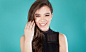 People 1920x1152 Hailee Steinfeld portrait actress smiling women blue background 2017 (Year)