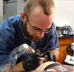 灰墙采集到TATTOO
