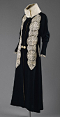 Vintage & Antique Gowns / Stunning coat by Paul Poiret.