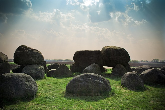 stones.JPG (1920×128...