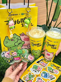guawom采集到喜茶乐乐奈雪好利来