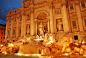 特莱维喷泉（意大利语：Fontana di Trevi）：夜景