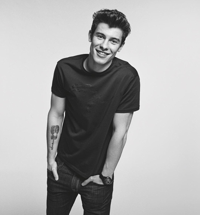 #Shawn Mendes# for E...