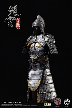 sadska采集到服饰