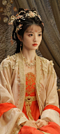 田曦薇
✿