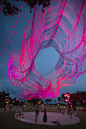 Bending Arc Installation / Janet Echelman,© Brian Adams