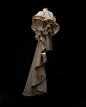 Krikor Jabotian 象牙白礼服裙 : 夸张的泡泡袖，胸口的水晶吊坠装饰。 #服装设计  #礼服