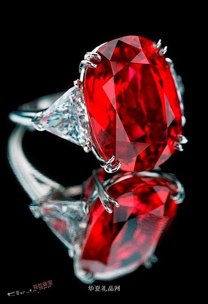 红宝石 Ruby 爱情之石。其能量可助人...