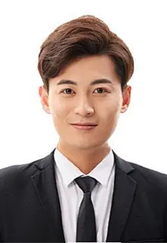 小一寸证件照白底西装男士可抠图换头