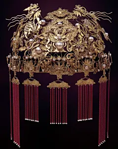 crown, S Linjie : prop
