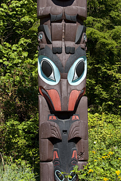 图腾柱-花瓣网|陪你做生活的设计师 | 版图片,视频,插图,微博微信公众