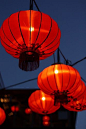 色彩意向图—中国红，灯笼