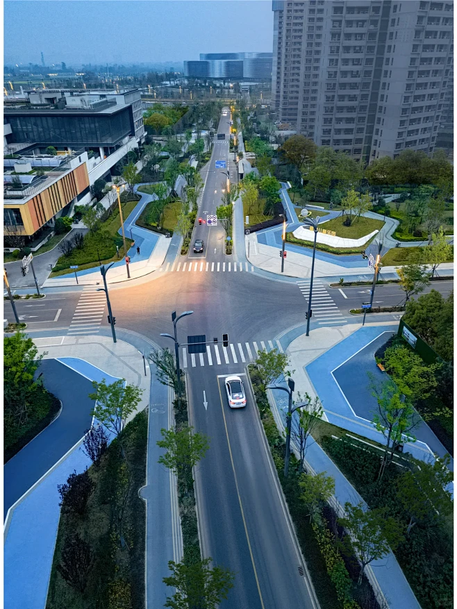 景观案例-成都未来之城公园街道一体化设计