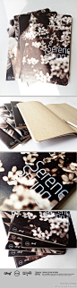 九口山原创轻微博合作限量版Serene Spring系列牛皮纸限量版笔记本上市。@轻微博 http://t.cn/zOryZDe
