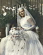 1940s Wedding Dresses & Gowns: Trends & Styles