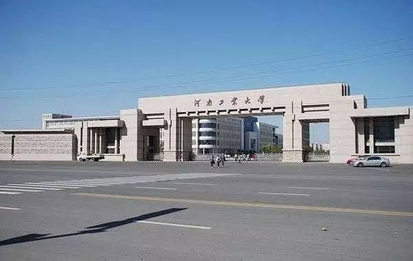 中国大学校门“20最”，看看你的母校有没有上榜？_网易订阅