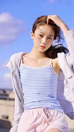 无水印高清壁纸超话 渣男壁纸 ​​​​