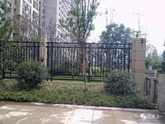 嘣蹦崩采集到围墙
