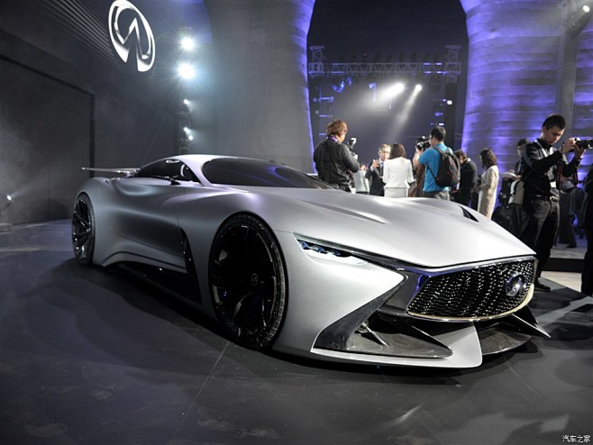 英菲尼迪GranTurismo 2015...