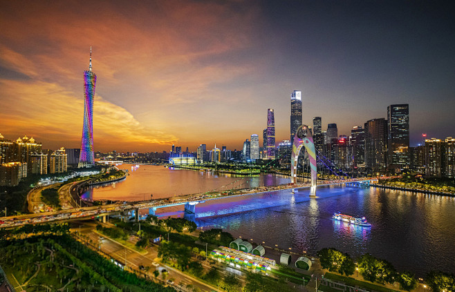 广东广州-小蛮腰-广州塔-珠江夜游