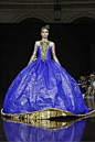 Guo Pei Fall Couture 2016秋冬郭培巴黎高级定制发布-新华网