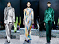 Sies Marjan F/W 2019. 绚丽色彩, 丝缎质感...除了勤劳的“莎兔”Sasha Pivovarova, 本场启用众多中国模特走秀, 刘雯担任闭场模特, 李静雯, 贺聪, 汪曲攸, 王新宇, 康思佳, 唐赫... ​​​​