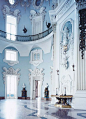 摄影｜欧洲小镇、教堂、风景、建筑。
图源：Pinterest。
关键词：旅游、风景、建筑、场景设计、绘画参考。
抄送组织：#艺术哲人# @艺术哲人 ​​​​