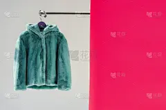 毛绒绒,特写,皮毛大衣,挂衣架,绿色,壁纸,粉色,白昼,热,外套
